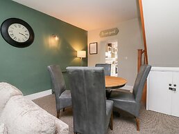 Wood Cottage