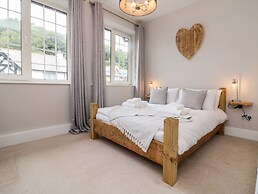 Wood Cottage