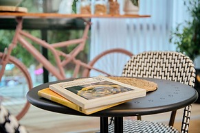 Hotel H7 tlv
