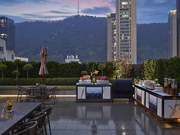 Hilton Zhuji