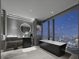 Hilton Zhuji