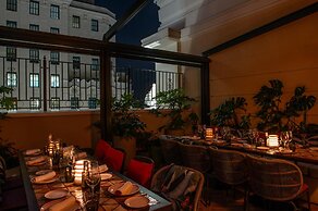 Hotel Montera Madrid, Curio Collection By Hilton