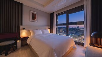 Le Collective Busan Gijang