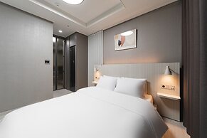 Le Collective Busan Gijang