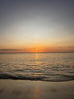 Lagoon Villa Thoddoo