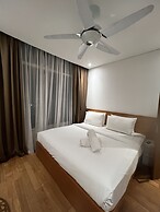Vortex Suites KLCC by Luna