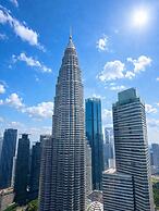 Vortex Suites KLCC by Luna