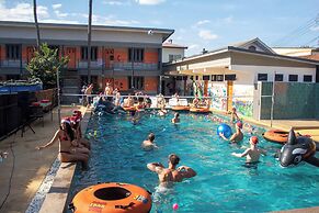 Revolution Pai - Hostel