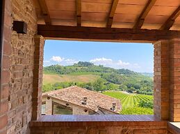 Tenuta Sovestro - Agriturismo e Winery
