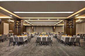 Golden Lotus Grand