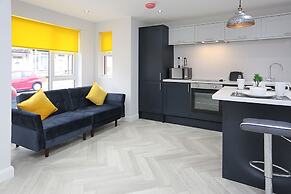 No 1 Luxury Service Accommodation