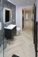 No 1 Luxury Service Accommodation