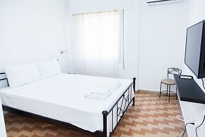 Beautiful Apartment in  Piraeus