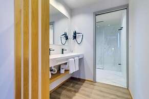 room Select Porto