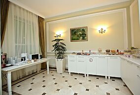 Miraj Hotel
