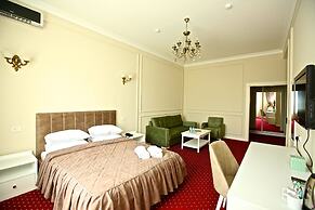 Miraj Hotel