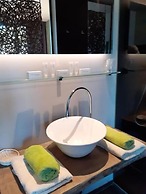 Eau de Roche