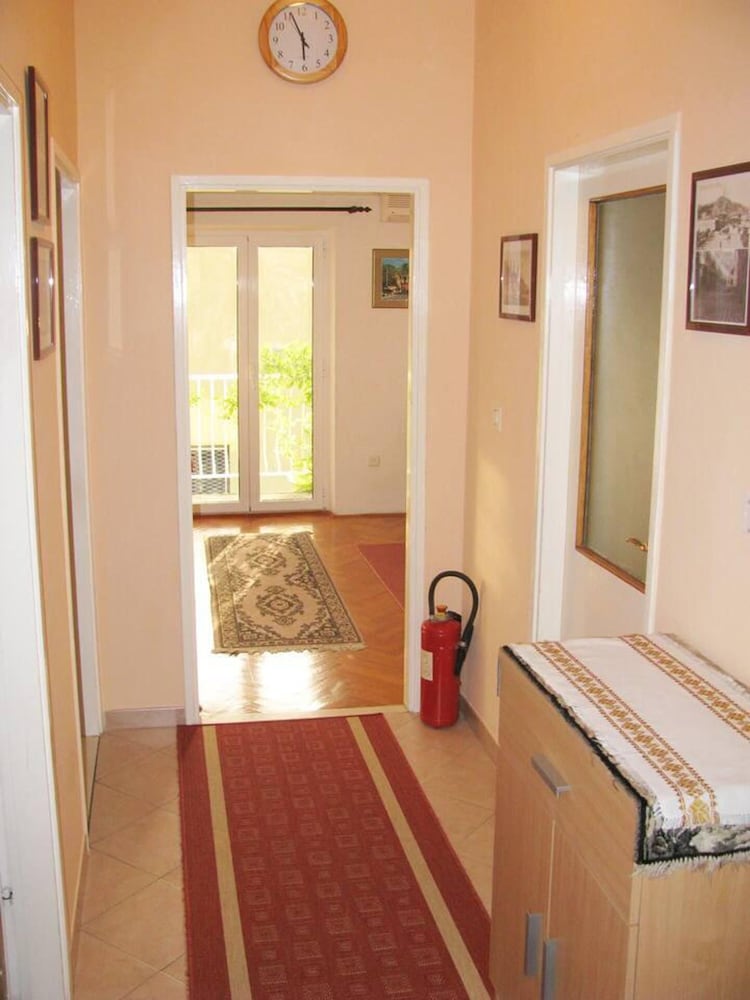 Waterfront Apartment Family Friendly, Ground Level