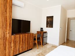 VIVA 3BR 105-106
