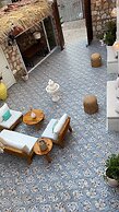Noa's Boutique Hotel
