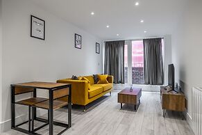 Remarkable 2-bed Apartment in Camberley