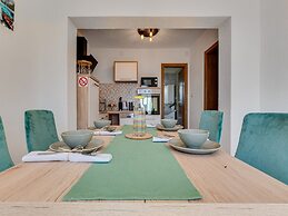 Rina Apartments