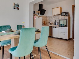 Rina Apartments
