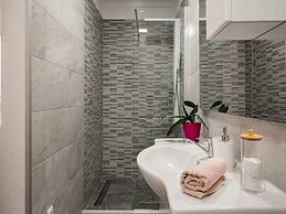 Rina Apartments