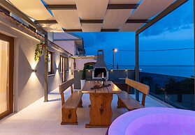 Rina Apartments
