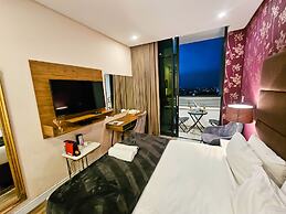Illovo Central Apartments