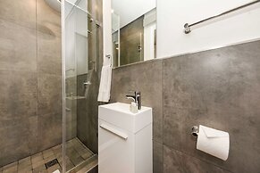 Illovo Central Apartments