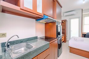 Fancy And Nice Studio Apartment At Transpark Cibubur