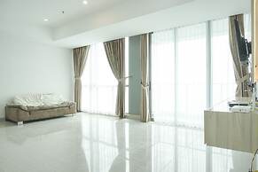 Spacious And Nice 2Br At Hillcrest House Apartment
