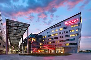 Ramada By Wyndham Huzhou Wuxing
