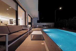 Periyiali Konnos Villas Beach Resort