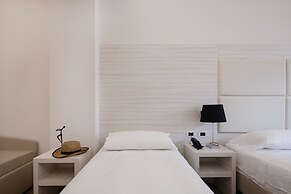 HUB NAPLES
