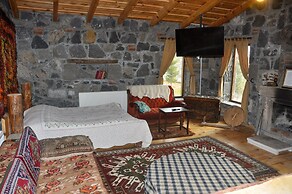 Doğunun Taş Evleri