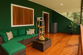 Green Jungle House