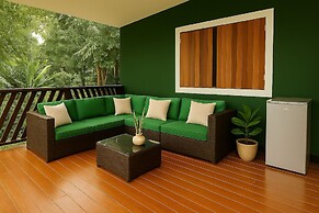 Green Jungle House