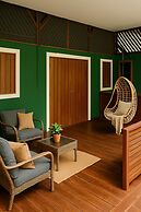 Green Jungle House