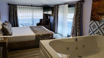 Castle's Light Boutique Hotel