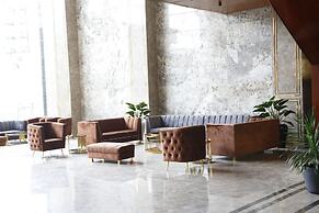 Hotel Leroy Grand