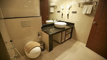 Hotel Leroy Grand