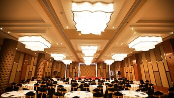 Hotel Leroy Grand