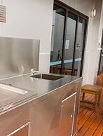 Melbourne Suites