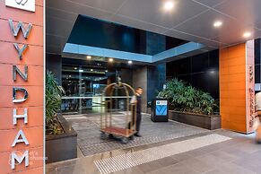 Melbourne Suites