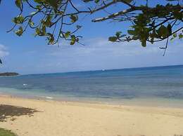 Charming Caribbean Style Villa Near Superb Beach