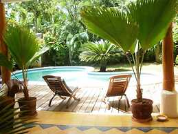 Charming Caribbean Style Villa Near Superb Beach