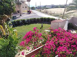 Lovely 7 Bedroom Villa !!