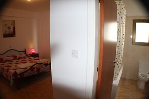Lovely 7 Bedroom Villa !!